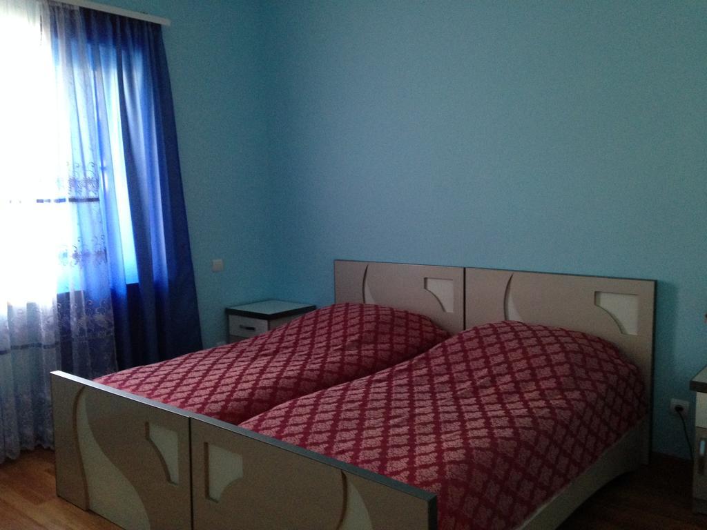 Готель Happy House Ch'iva Екстер'єр фото